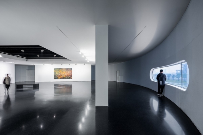 ���-����� � ���� Tank Shanghai