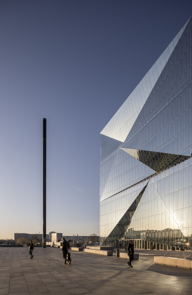 ������� ������ cube berlin