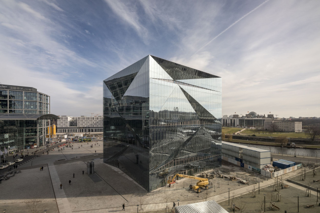 ������� ������ cube berlin
