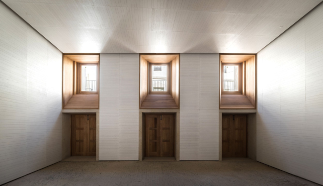 ����� ������������ ��������� ������ �� �������