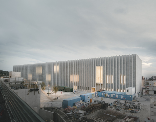 ������������ ����� ������� �������� � �������