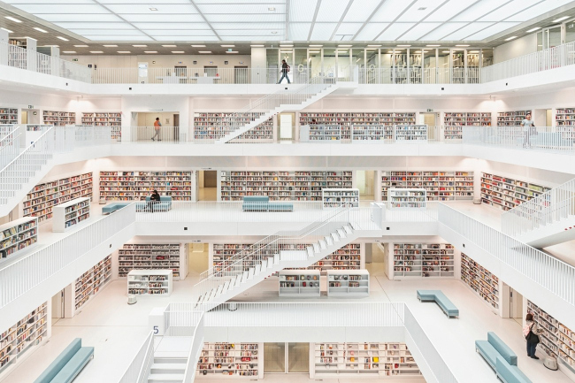 ����������� ������� Commended ������ Creative Photo Awards 2020. ���������� ���������� ��������� / Stadtbibliothek Stuttgart