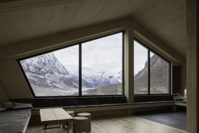 ������������� ������ Tungestølen