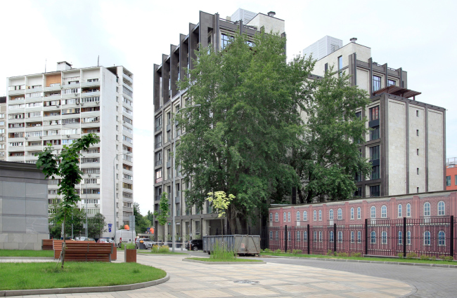 “Olive House” apartments / GRAN (Pavel Andreev Architects)