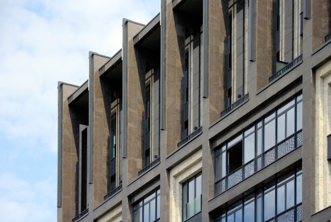 Olive House apartments / GRAN (Pavel Andreev Architects)