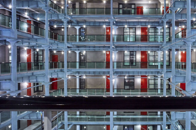 �����-����� Native Manchester