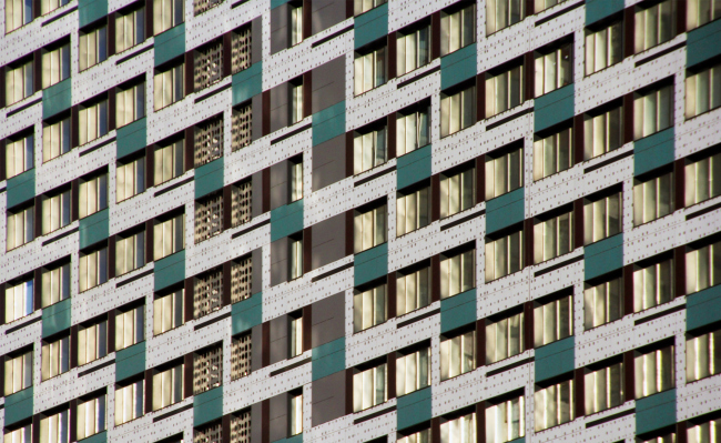 “Litsa” housing complex. The yard facade, a fragment