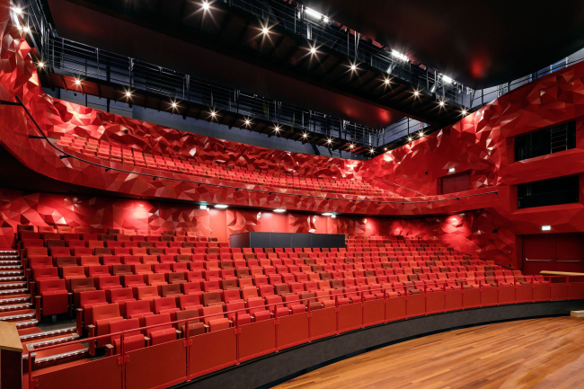 ����� ���������