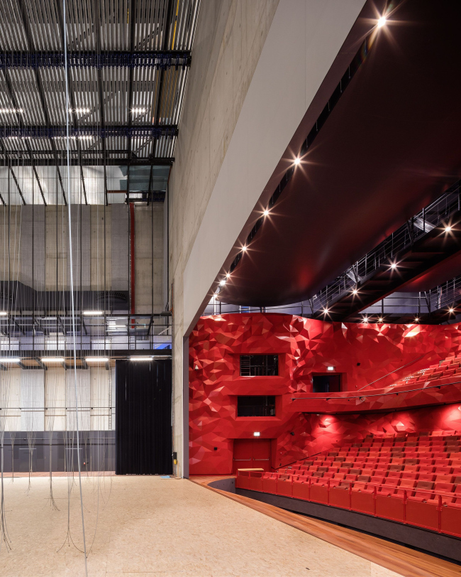 ����� ���������