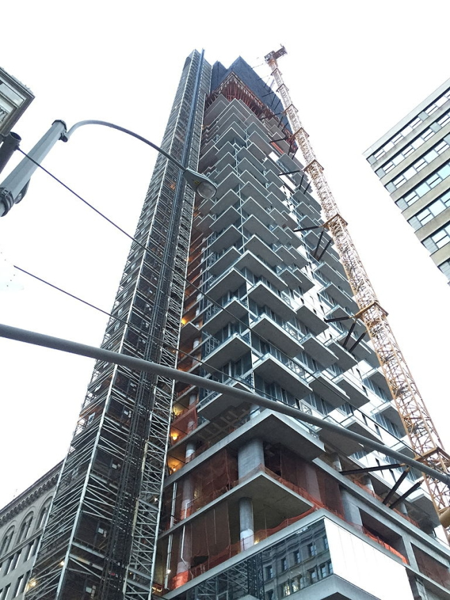 56 ������� �����.  � �������� �������������. ����: Justin A. Wilcox via Wikimedia Commons. �������� CC-BY-SA-4.0