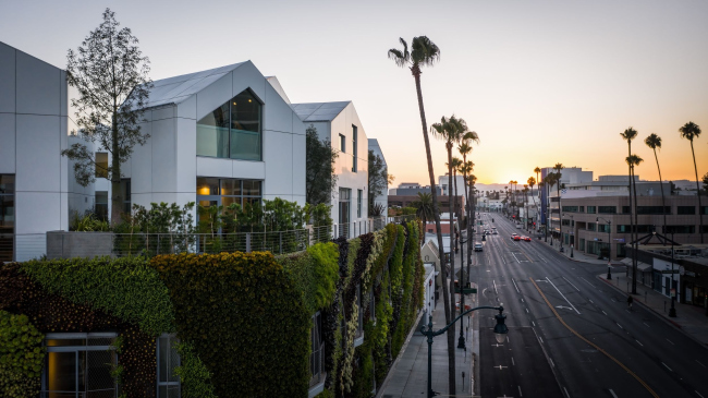 ����� �������� Gardenhouse