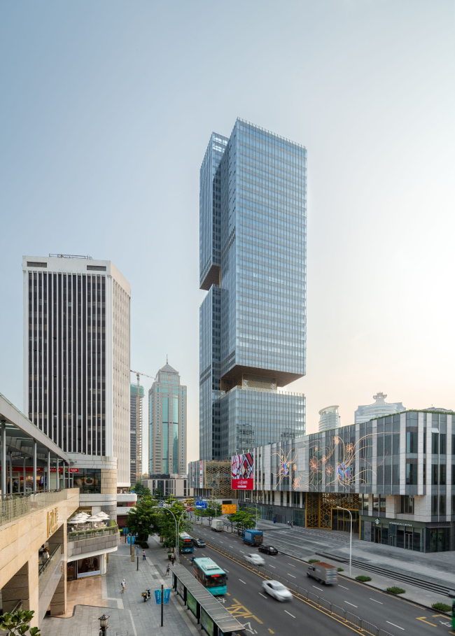 ������� �������� Prince Plaza