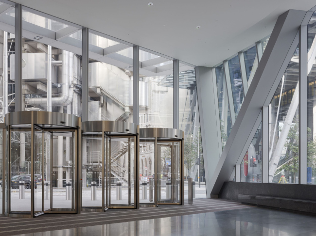 ������� ������ 52 Lime Street