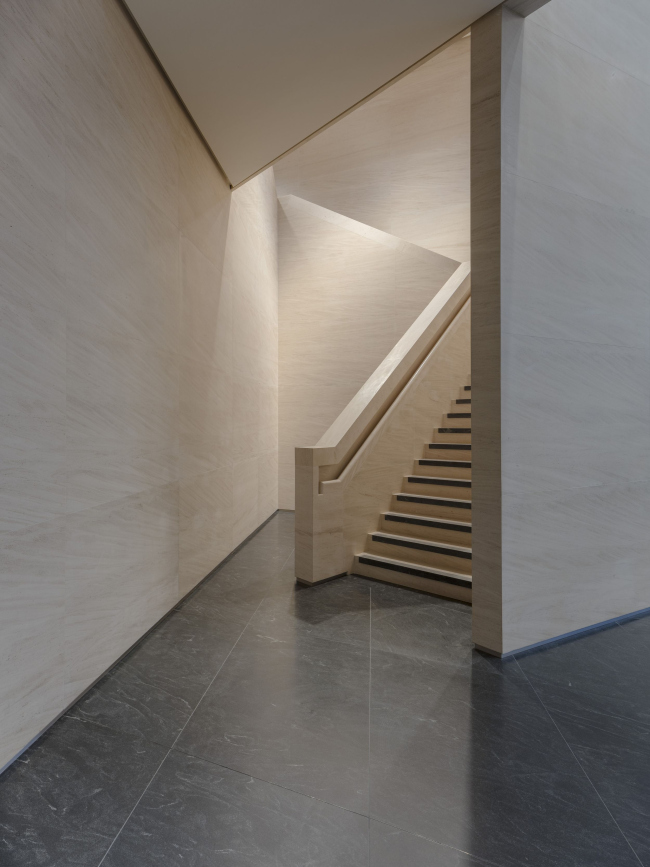 ������� ������ 52 Lime Street