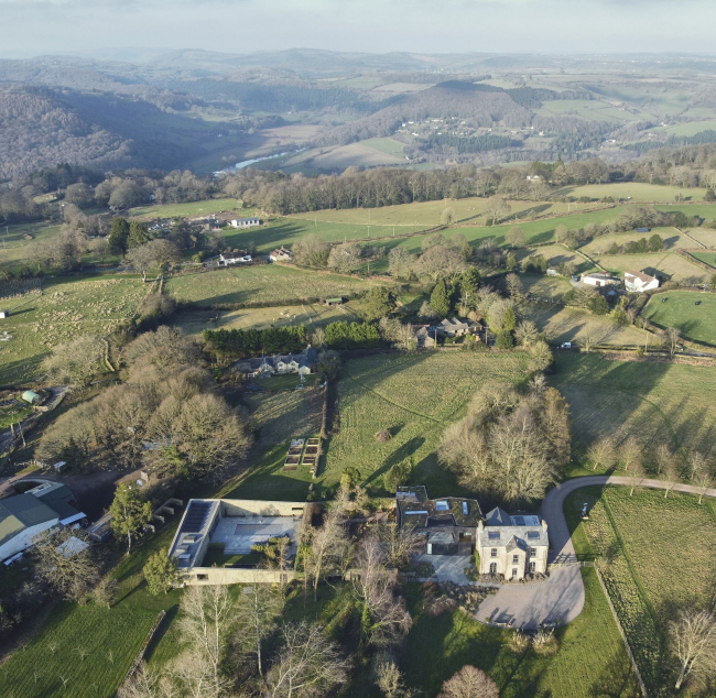 ����� Windward House