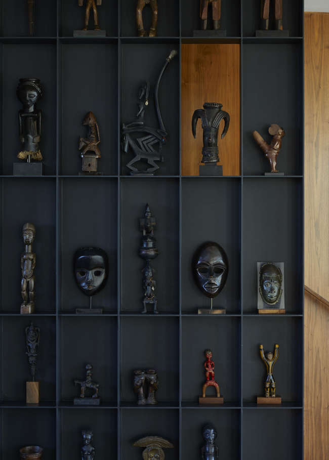 ����� Windward House