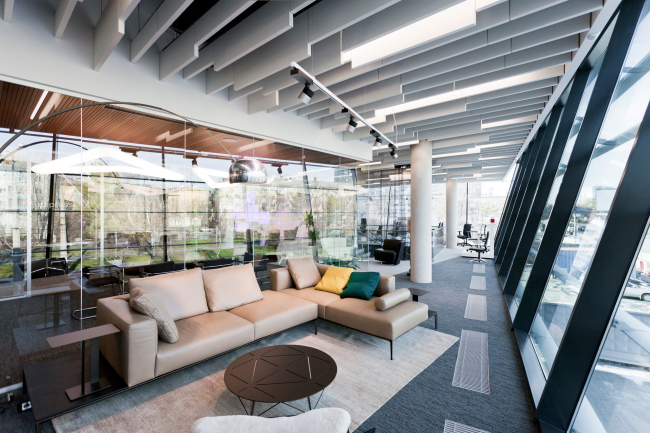    Solo office interior