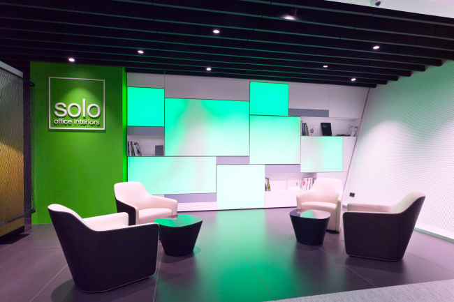    Solo office interior