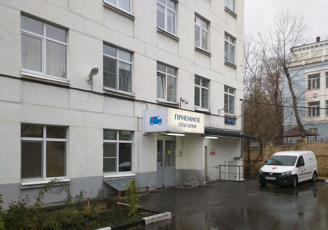 Building 4 before the reconstruction. The city clinic #23 named after Ippolit Davydovsky