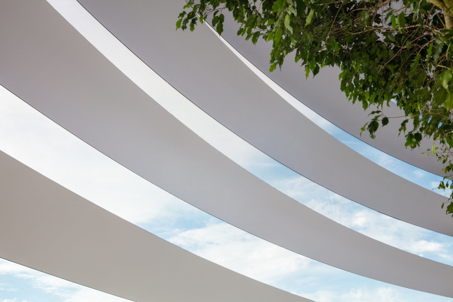 ������� Apple Marina Bay Sands