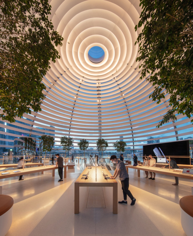 ������� Apple Marina Bay Sands