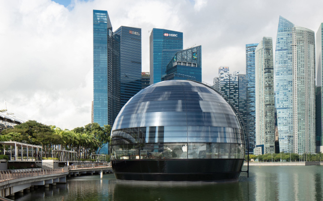 ������� Apple Marina Bay Sands