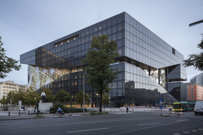 ������ ������������� ���� Axel Springer