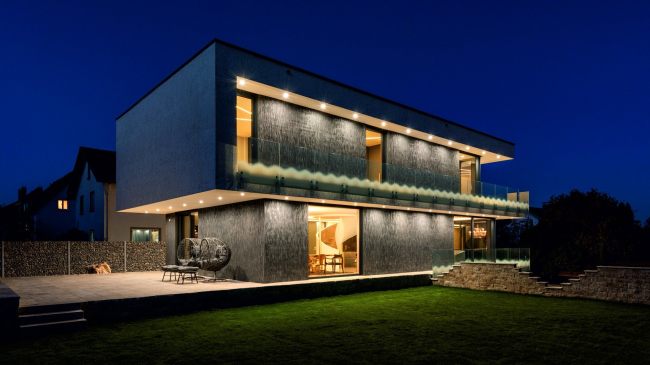 ���������� ������������ ���������� Baumit CreativTop ��� ������� �������