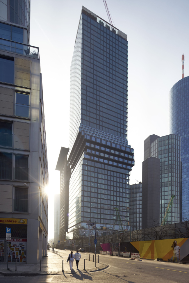 ����� Omniturm