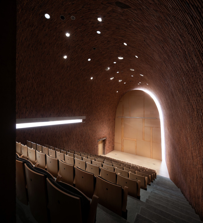 ����� ������������� ���� ��� ������ ������� � �����������