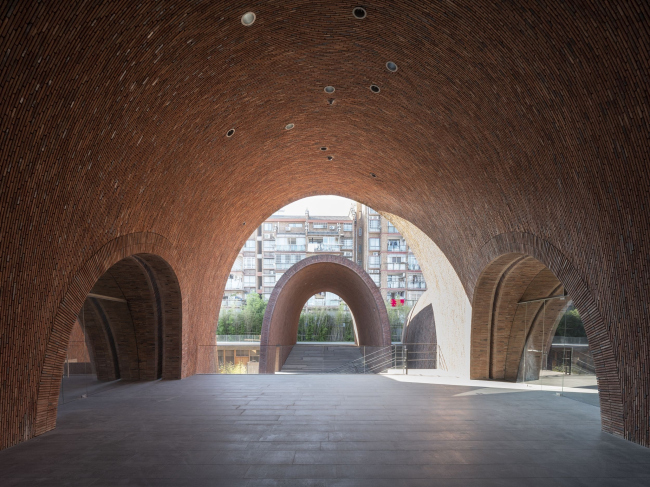 ����� ������������� ���� ��� ������ ������� � �����������