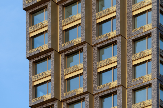 Discovery housing complex