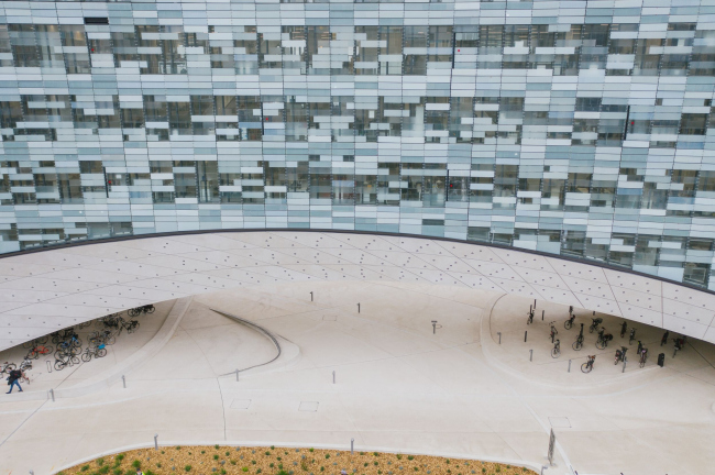 ����� ����-�������� ������ Le Monde