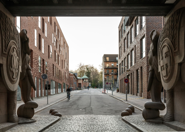 �������� Theodora House