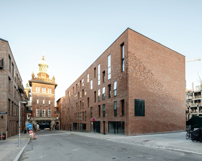 �������� Theodora House