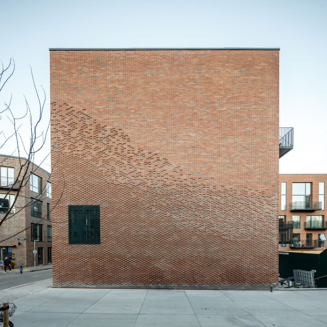 �������� Theodora House