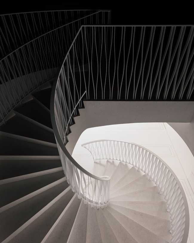 ����������� ����� ������� �������� � ���������� � �������������