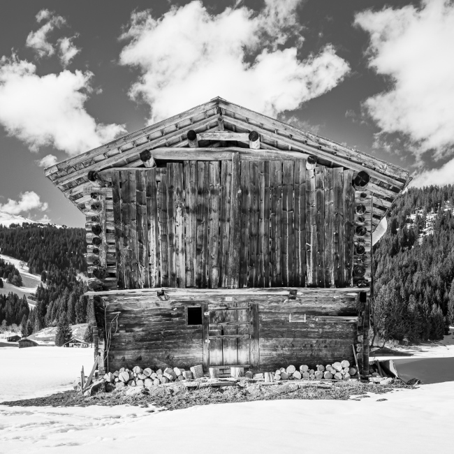 ����� �����-���� ����������� ������ � ������� �������� � ����� (���������). �������� ����-����� ����������������� ��������, ��������� ������������ � �������