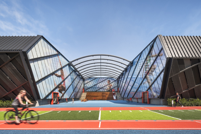 ������ ������������� �������� �� ���������� ����-�������� Nike, ��������