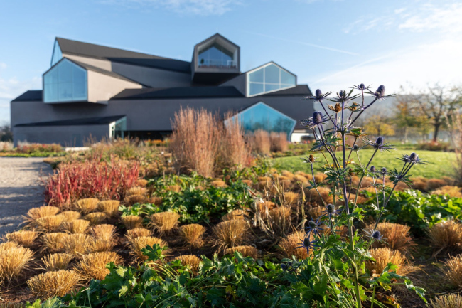 ��� ���� ������� �� ������� Vitra