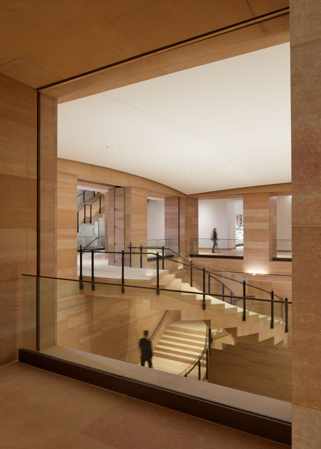 ����� �������� ����������� � �������������