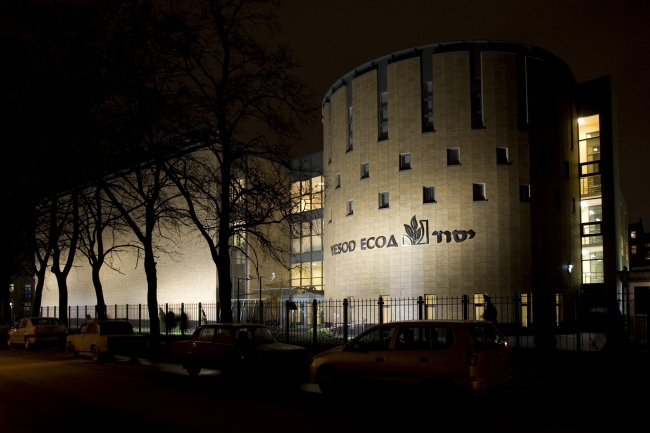 The building of the Saint-Petersburg Jewish community center YESOD. Construction, 2006 � Evgeny Gerasimov and Partners