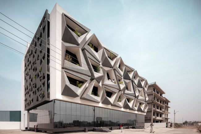 ������� ������ Never Never Cube