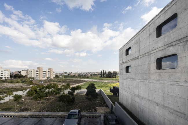 ������������ ����-�������� Lebanese Swiss Bank