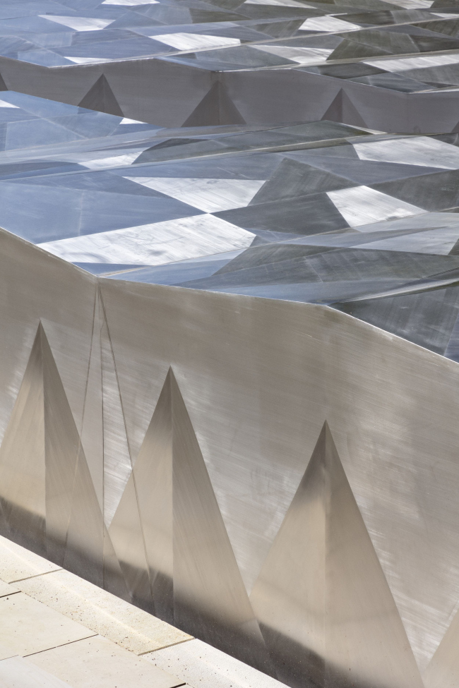 ����� ��������� � ��������� �����