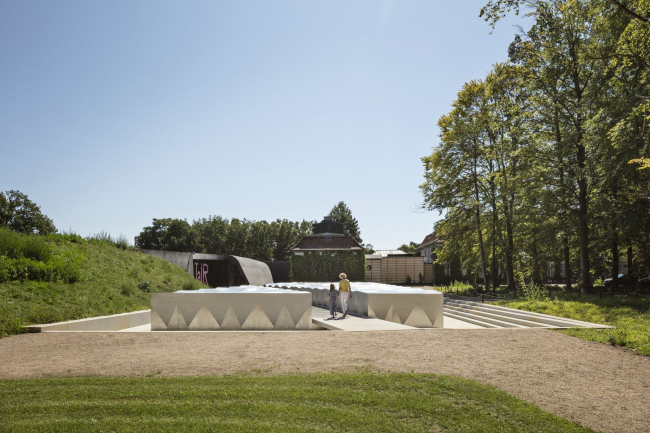 ����� ��������� � ��������� �����