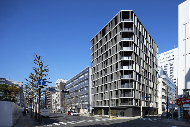 ����� �������� Kannai Blade Residence