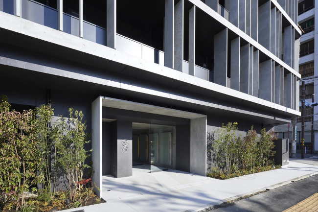 ����� �������� Kannai Blade Residence