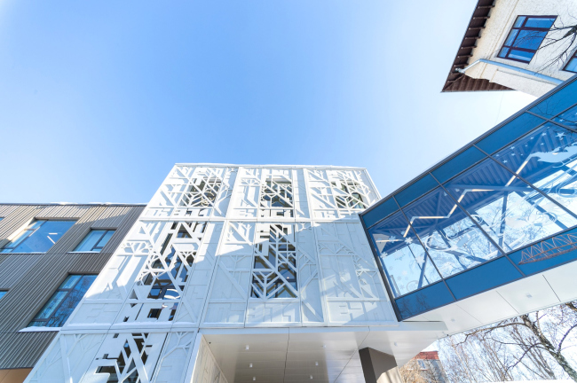 The academic building of the Cooperation School on Taganka