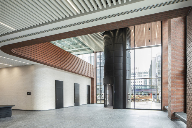 ������� ������ Three New Bailey